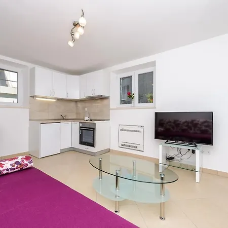 Apartamento Pavlina